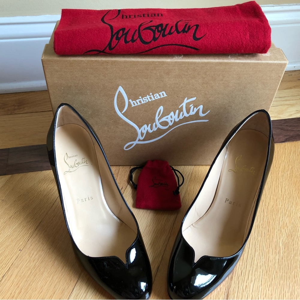 AUTHENTIC Christian Louboutin Black Patent Leather Heels